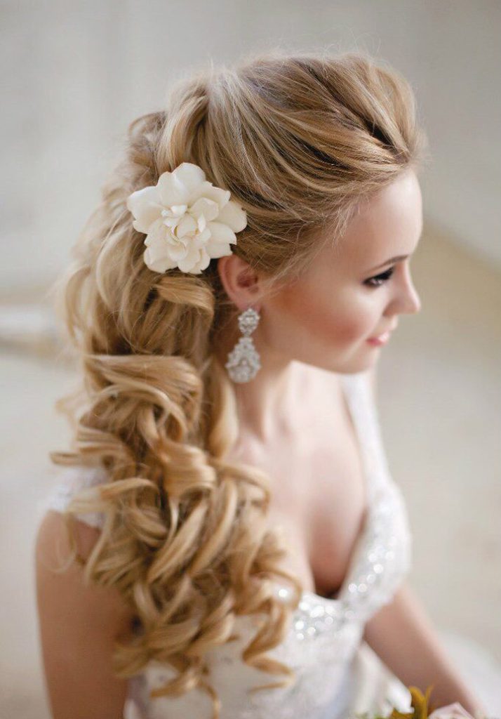 Flowing Side Locks