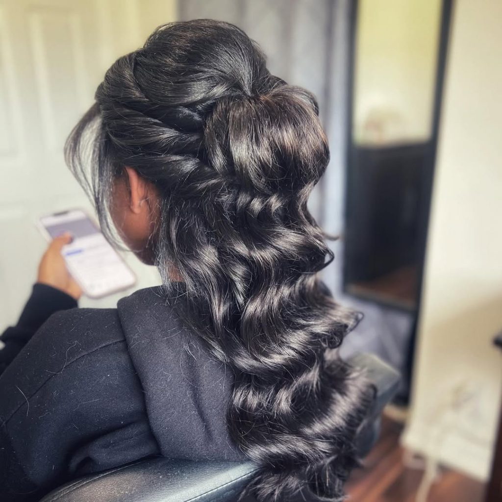 Dreamy Tied Back Style