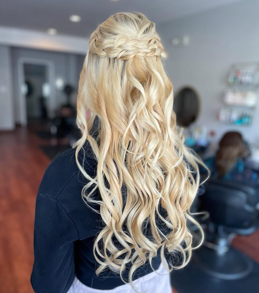 Soft Wavy Hair