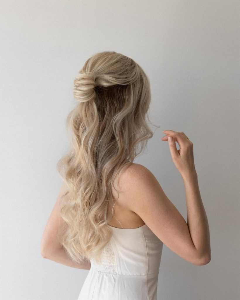 Rosette Crown Half-Do