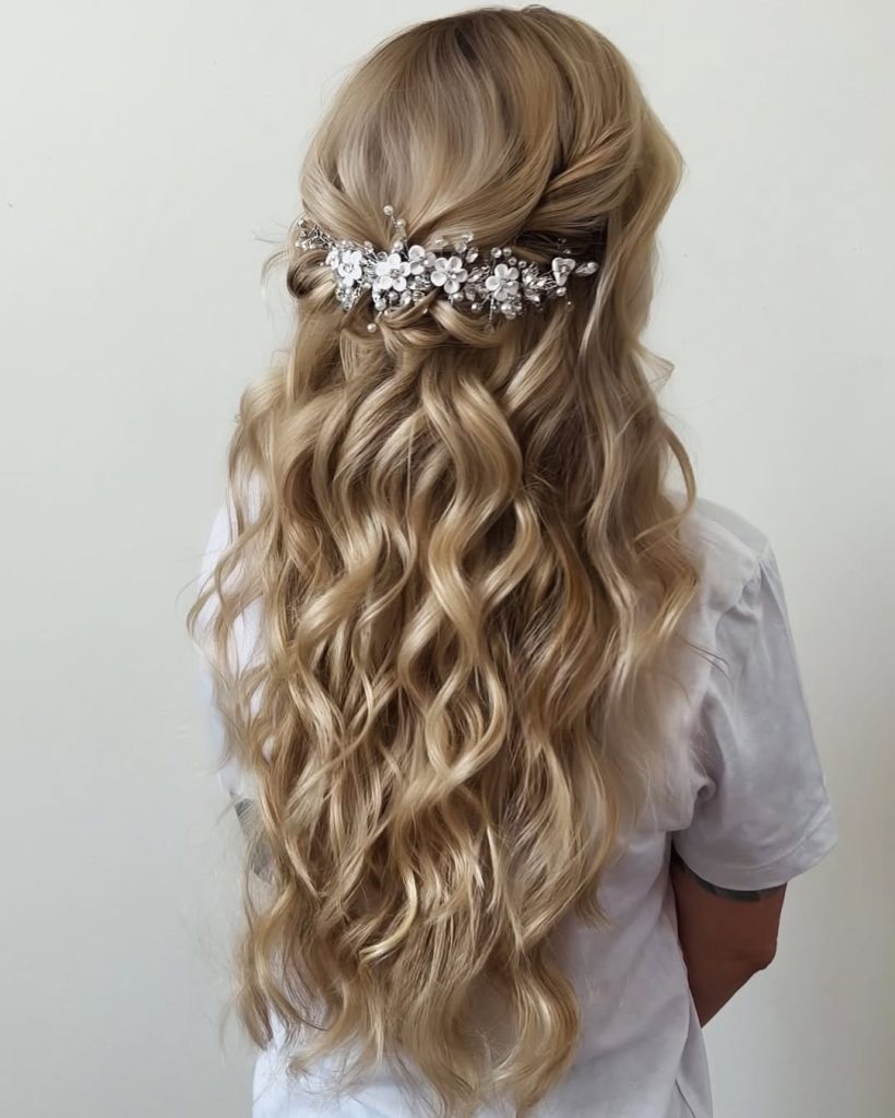 Vintage Wave Hairstyle