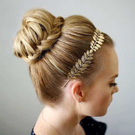 Elegant Knot