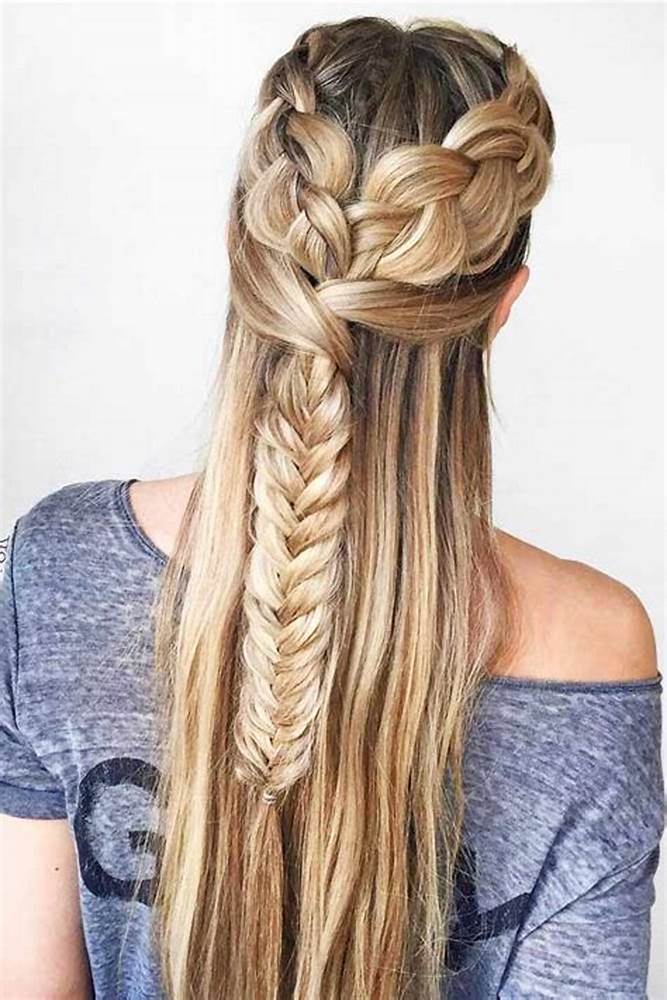 Low Chignon

