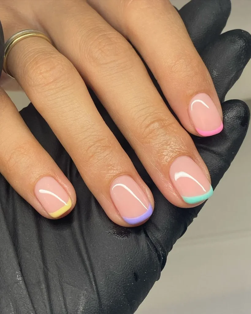 Colorful Tip Styles