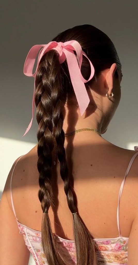 Sleek Ponytail

