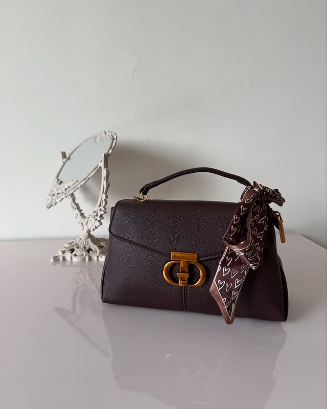 Croc Luxe