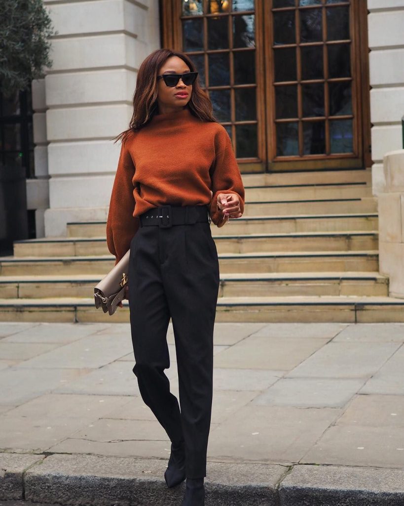 Minimal Office Wear

