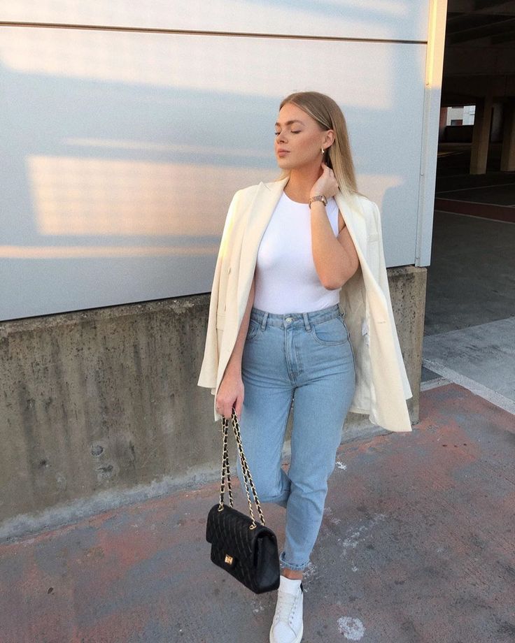 Breezy Linen Set

