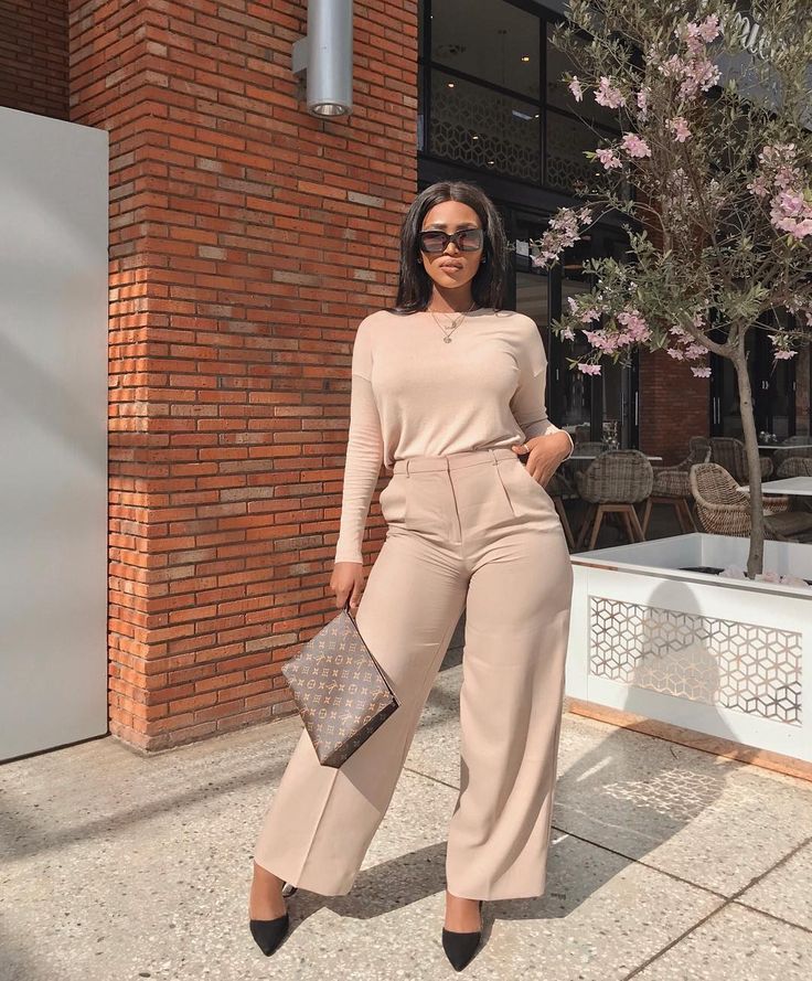 Corporate Beige Look

