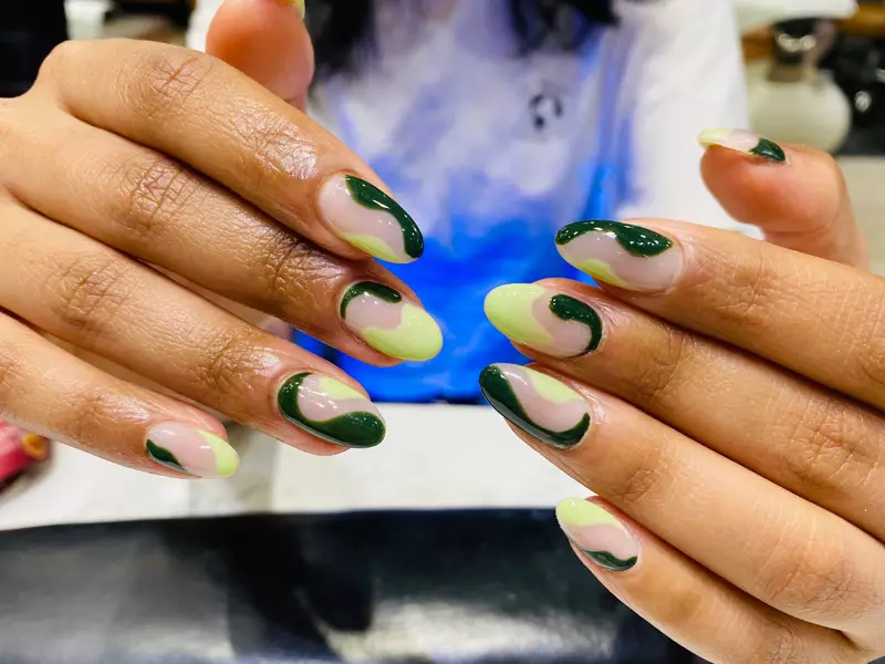 Elegant Touch Sparkle

