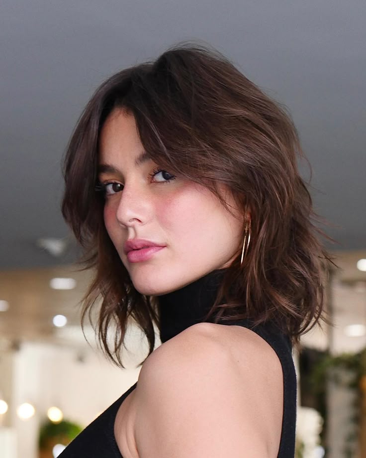 Swoop Fringe Elegance